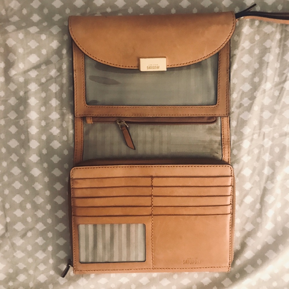 Kate Spade Wristlet